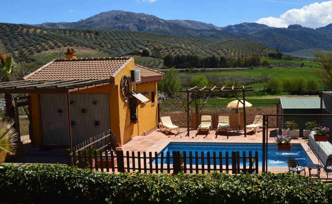 Cortijo Petra Bed and Breakfast Villanueva del Rosario Eksteriør billede