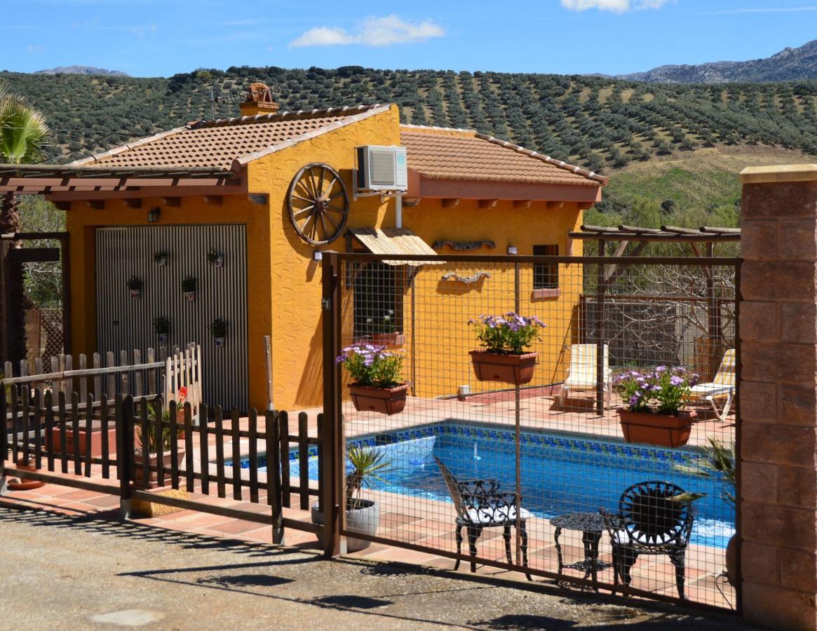 Cortijo Petra Bed and Breakfast Villanueva del Rosario Eksteriør billede